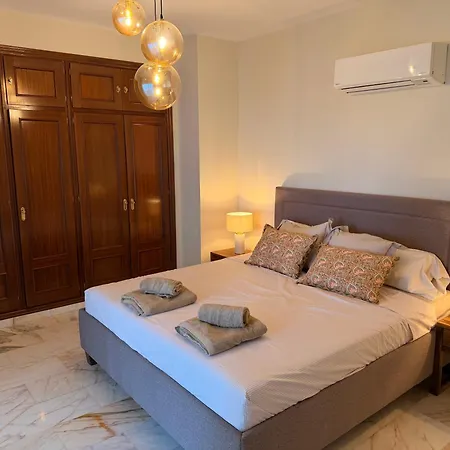 Villa Del Sol Elviria Marbella